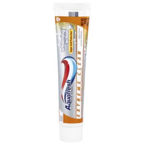 Creme Dental com Flúor Extreme Clean Ação Branqueadora Hortelã 158.7 g - Aquafresh
