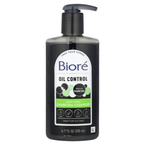 30-36.jpg Biore - Limpador de poros de ação profunda com carvão vegetal 200 ml