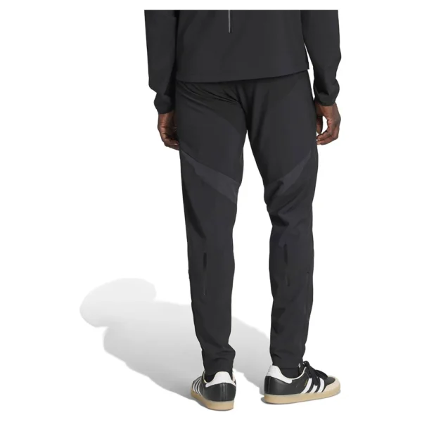 adidas-calca-de-moletom-viagem-real-madrid-tiro-25-26-pro-vis-tech-1.webp adidas - Calça de moletom Viagem Real Madrid Tiro 25/26 Pro Vis Tech – Masculino – Black / Lucid Lemon
