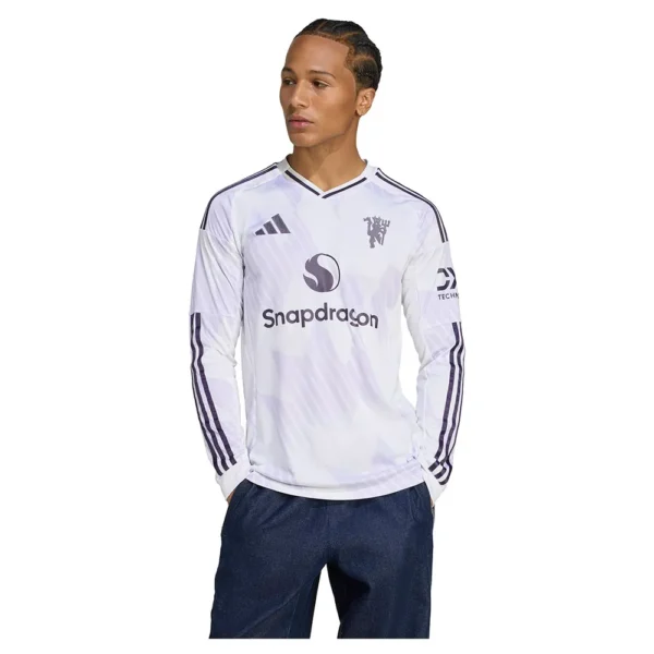 adidas-camiseta-de-manga-comprida-visitante-manchester-united-25-26.webp adidas - Camiseta de manga comprida Visitante Manchester United 25/26 – Masculino – White