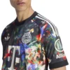adidas - Camiseta de manga curta FC Bayern Munich 26/27 Wiesn Jersey – Masculino – Multicolor