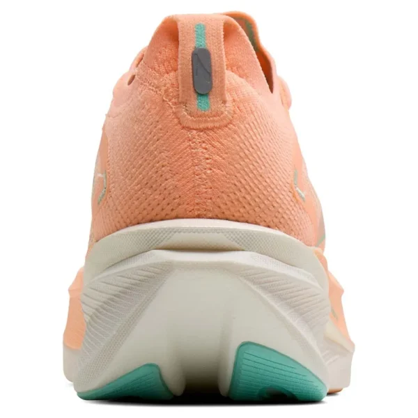 Brooks Tênis de corrida Hyperion Max 3 – Feminino – Coral / Yucca / Coconut