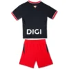 castore-conjunto-junior-de-manga-curta-visitante-athletic-club-bilbao-26-27-1.webp Castore - Conjunto Junior de manga curta Visitante Athletic Club Bilbao 26/27 – Black/Racing Red