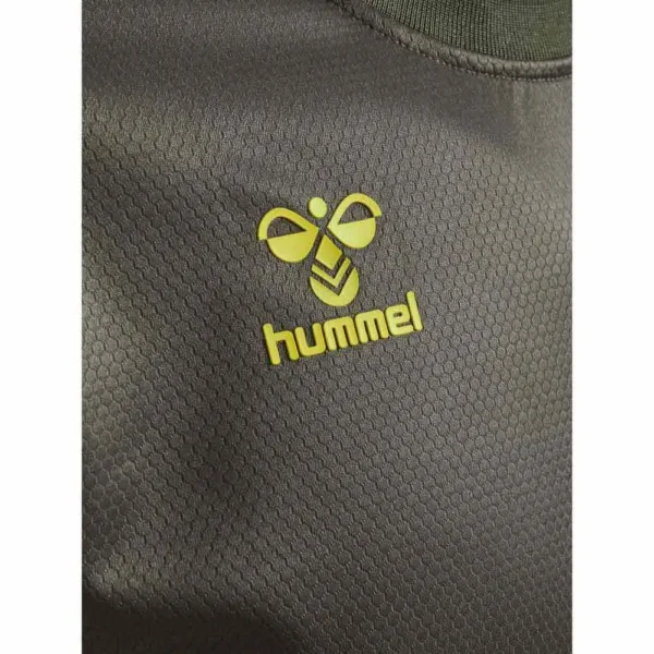 hummel-camiseta-de-manga-curta-guarda-redes-visitante-real-betis-22-23-3.webp Hummel - Camiseta de manga curta Guarda-redes Visitante Real Betis 22/23 – Masculino – Olive Night
