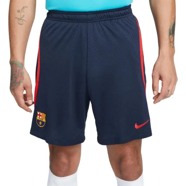 nike-calcoes-fc-barcelona-22-23-dri-fit-strike-2.webp Nike - Calções FC Barcelona 22/23 Dri Fit Strike – Masculino – Obsidian / University Red / University Red